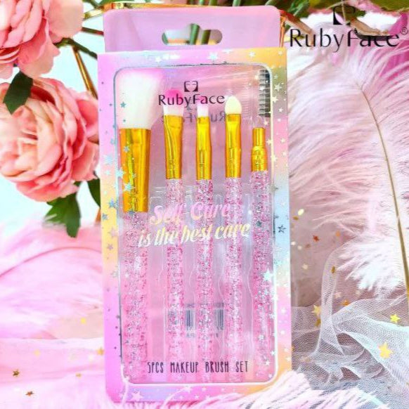 Set de brochas rosas con glitter
